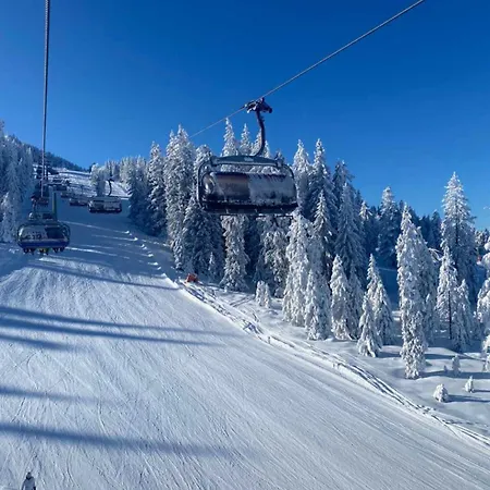Alpenwelt جارمش بارتنكيرشن